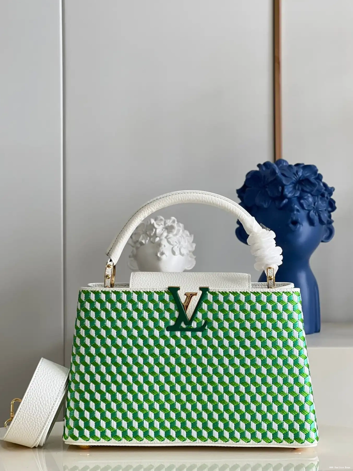Aaa replica ru MM VUITTON CAPUCINES LOUIS 0616